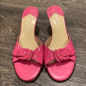 AEROSOLES Pink Buckle Heels Size 8.5